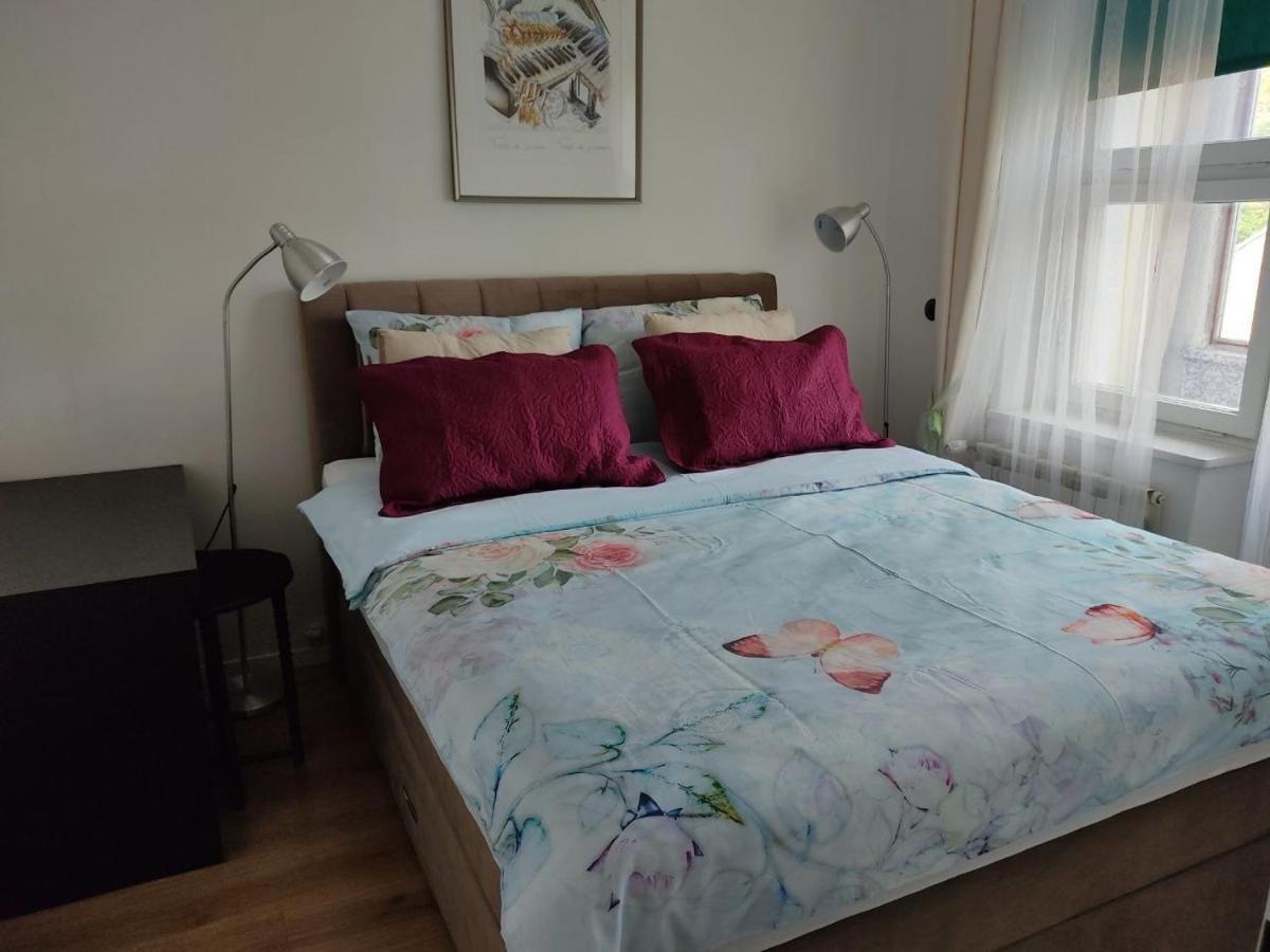 Apartment Vera Zagreb Bagian luar foto